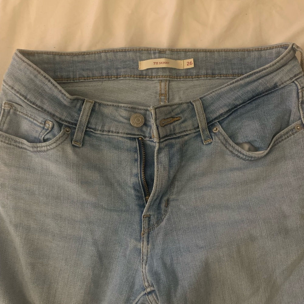 Levi’s 711 skinny jeans